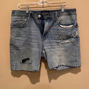 Pac Sun jean shorts size 33